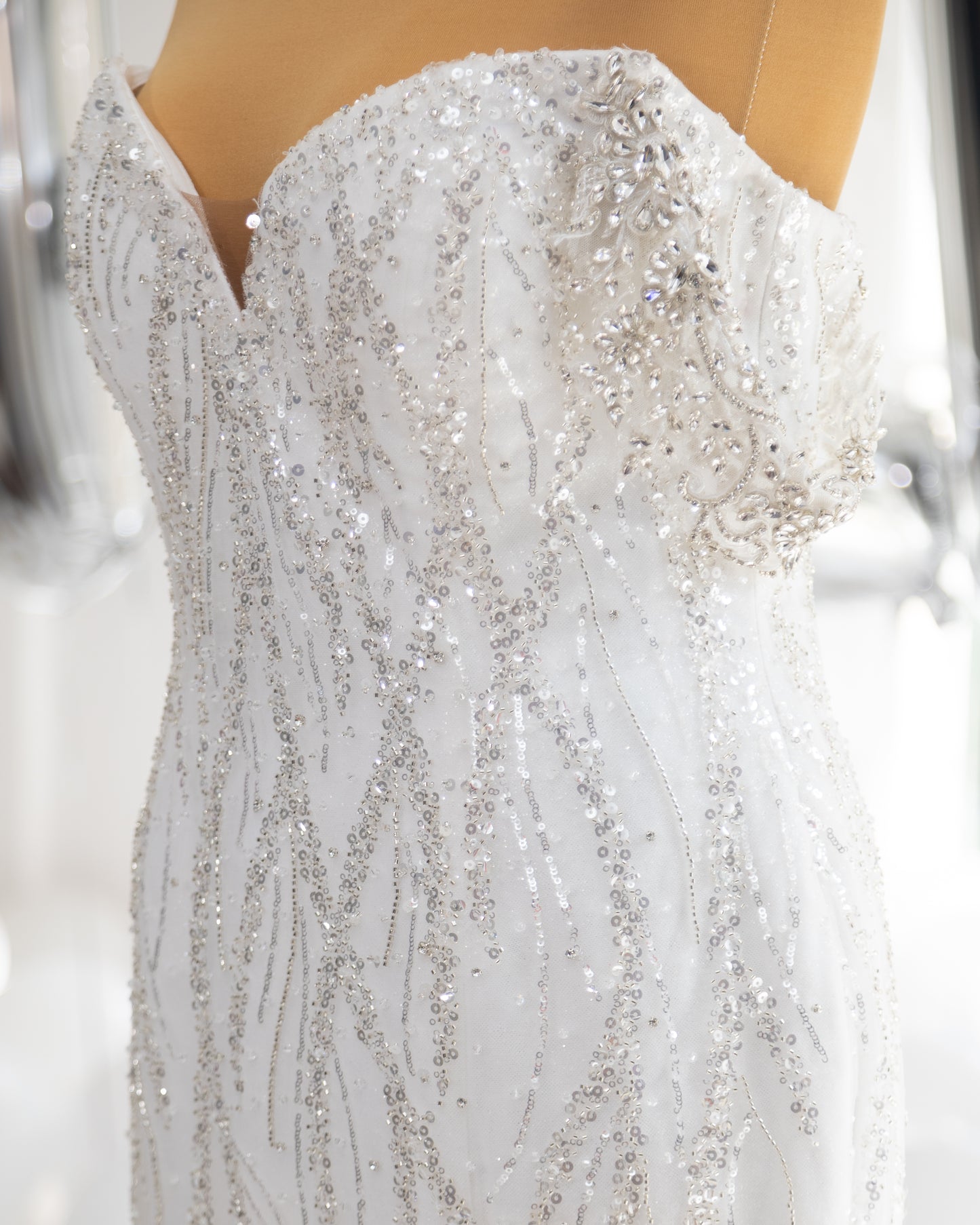 Robe Opulence Cascade de Roses - 01