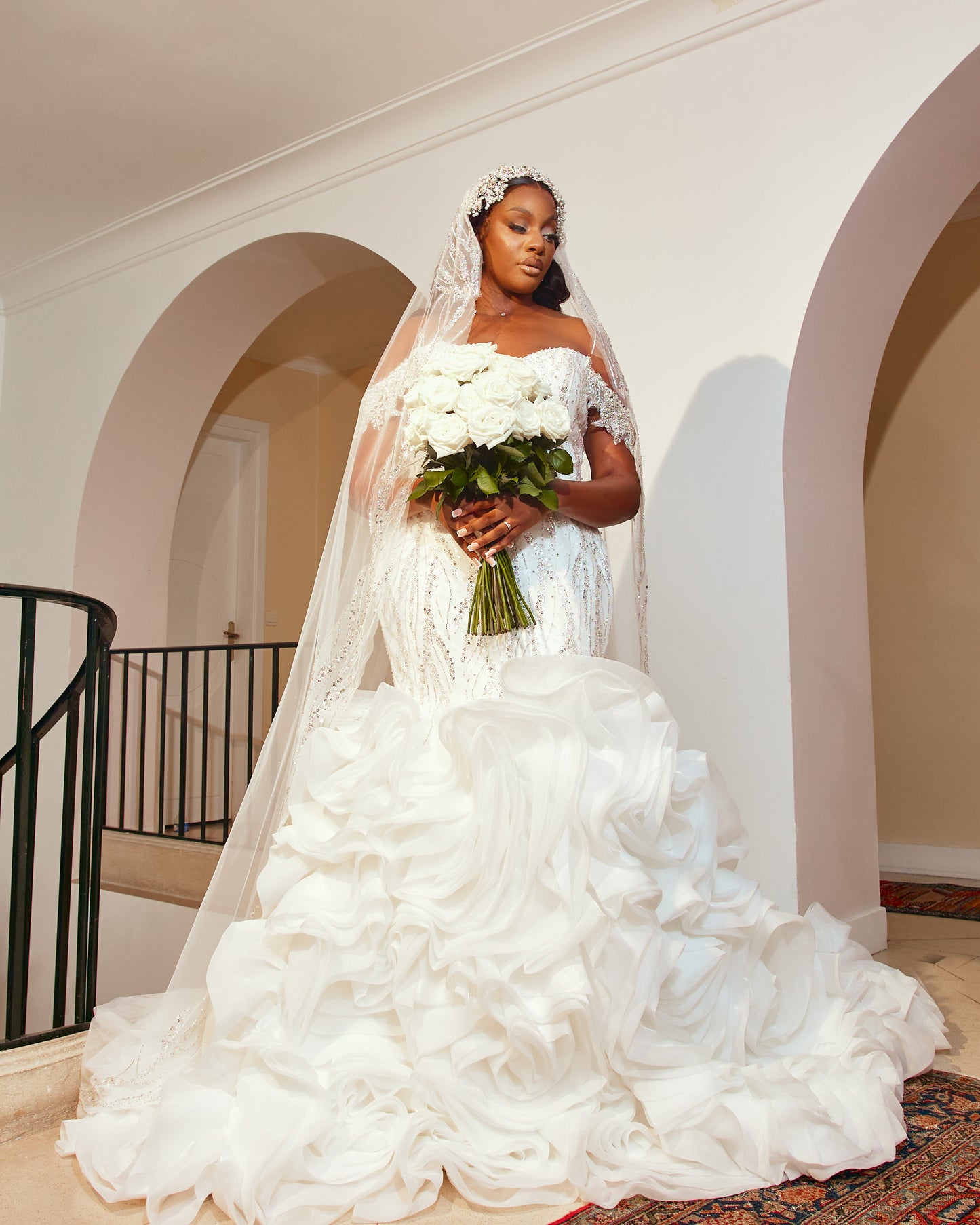 Robe Opulence Cascade de Roses - 01