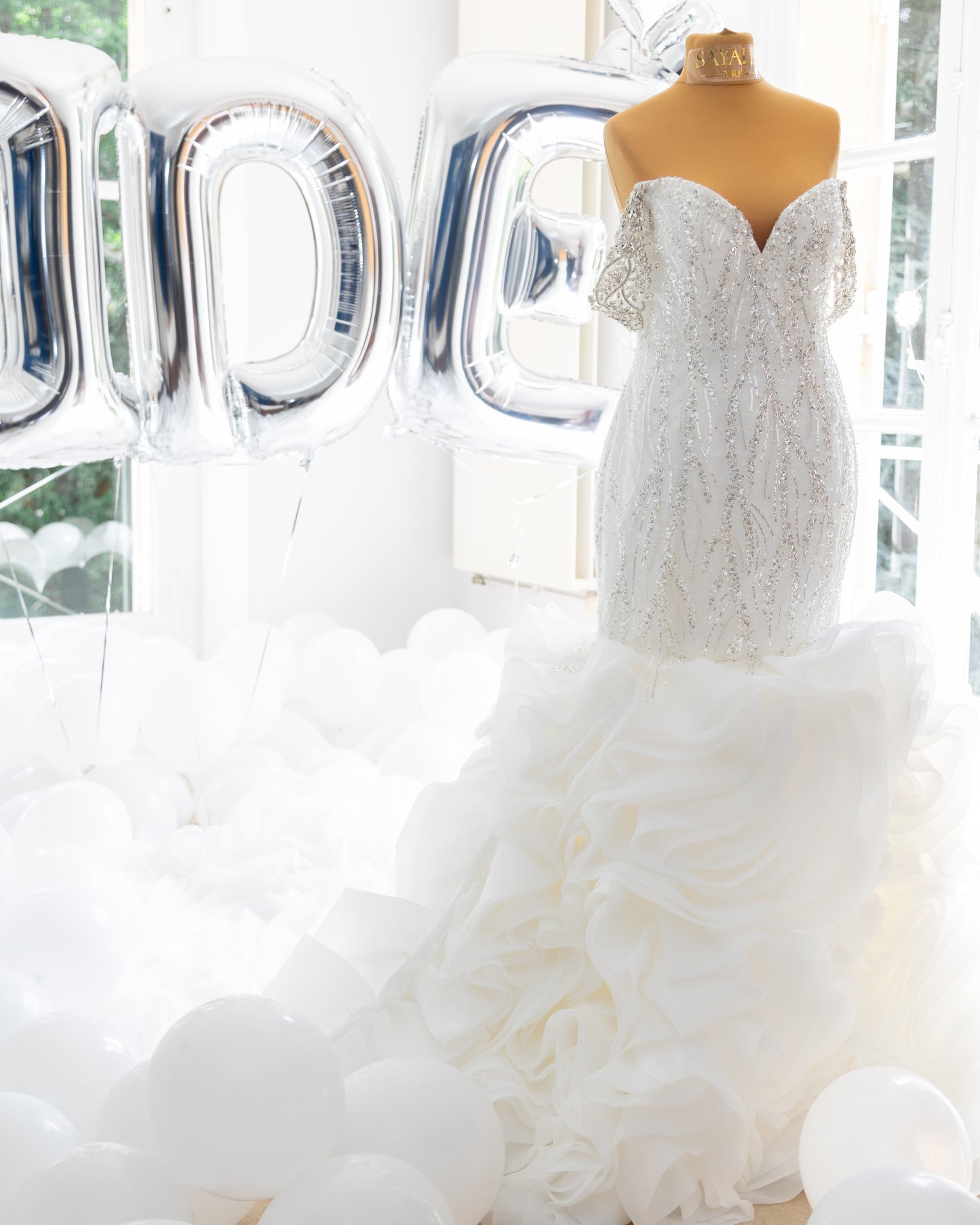 Robe Opulence Cascade de Roses - 01